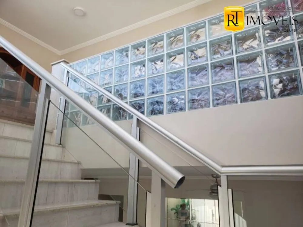 Casa, 5 quartos, 248 m² - Foto 28