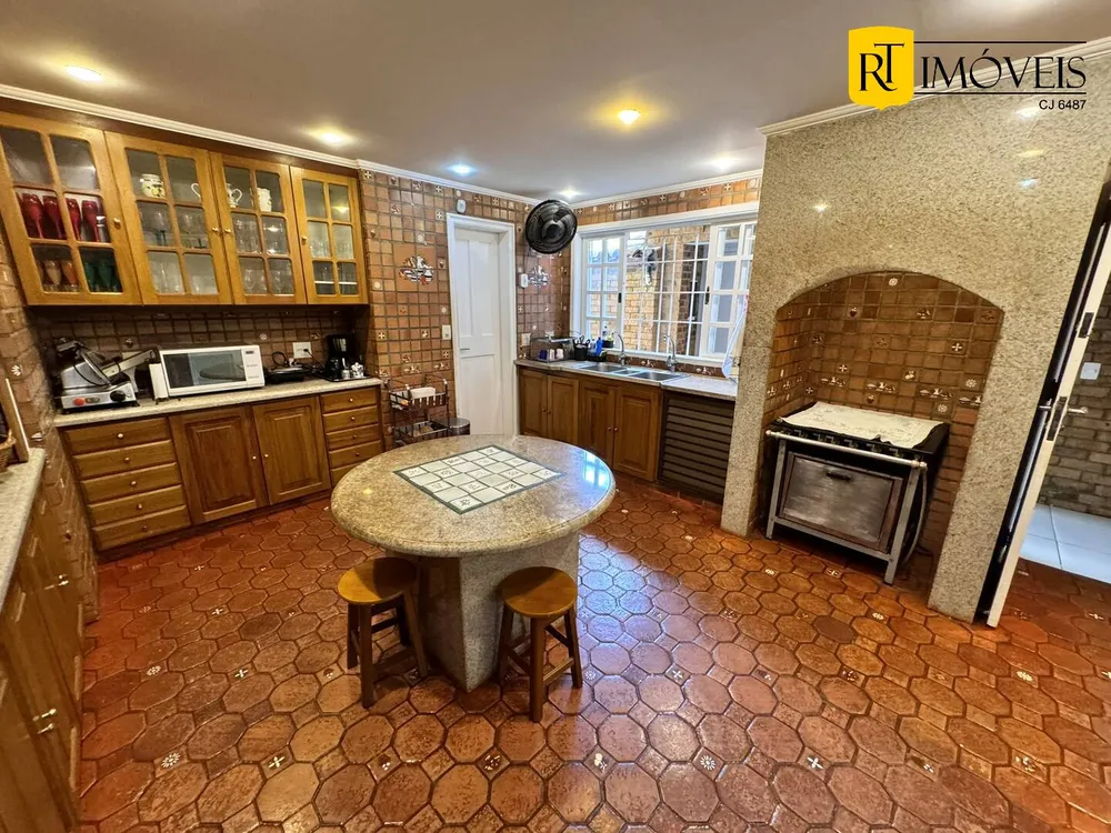 Casa, 8 quartos, 802 m² - Foto 37