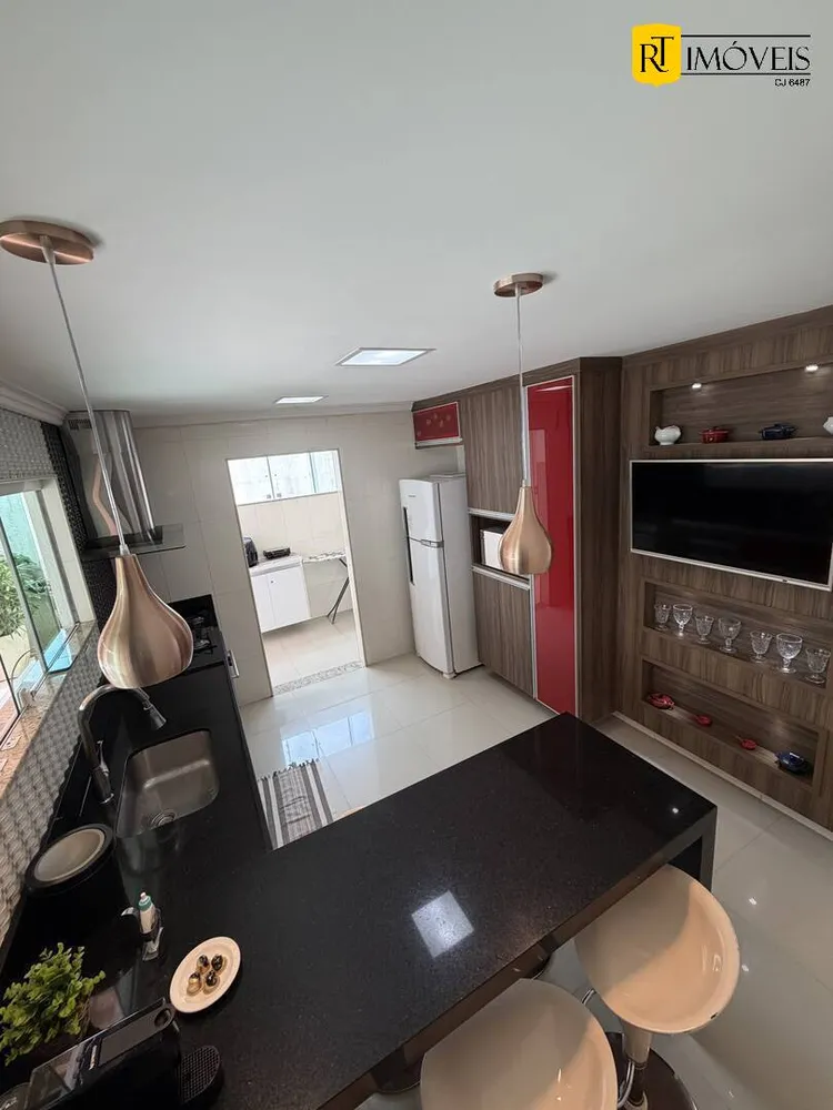 Casa, 4 quartos, 210 m² - Foto 7