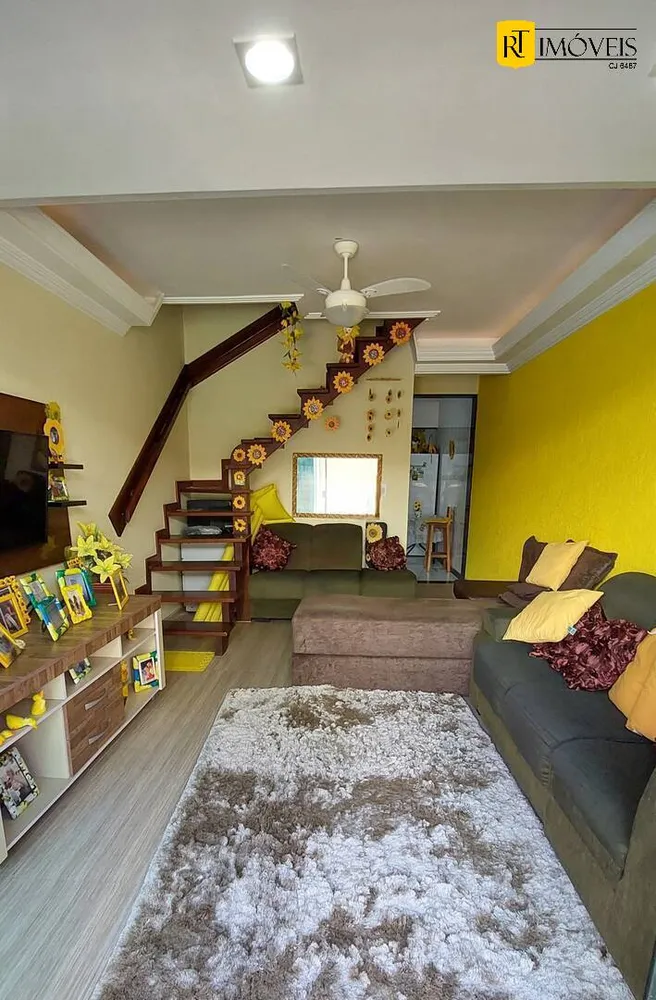 Casa, 2 quartos, 55 m² - Foto 1