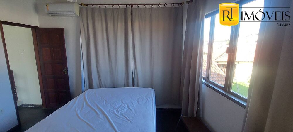 Casa, 4 quartos, 240 m² - Foto 1