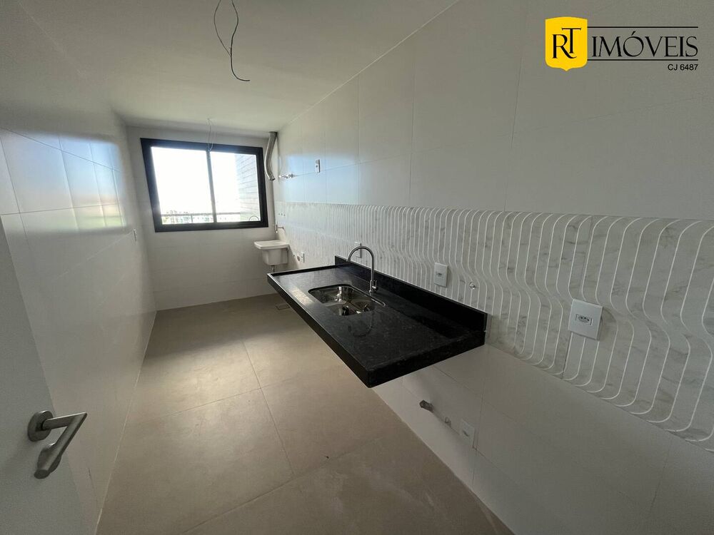 Cobertura à venda com 3 quartos, 140m² - Foto 2