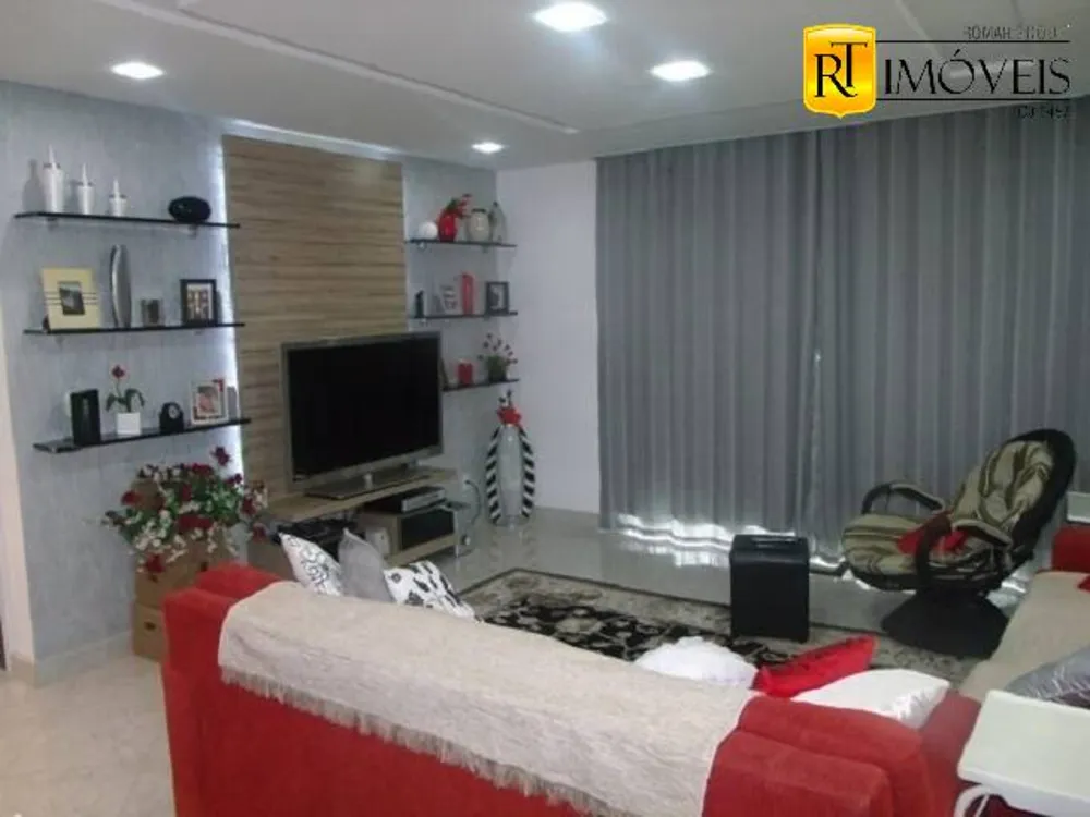 Cobertura, 4 quartos, 204 m² - Foto 3