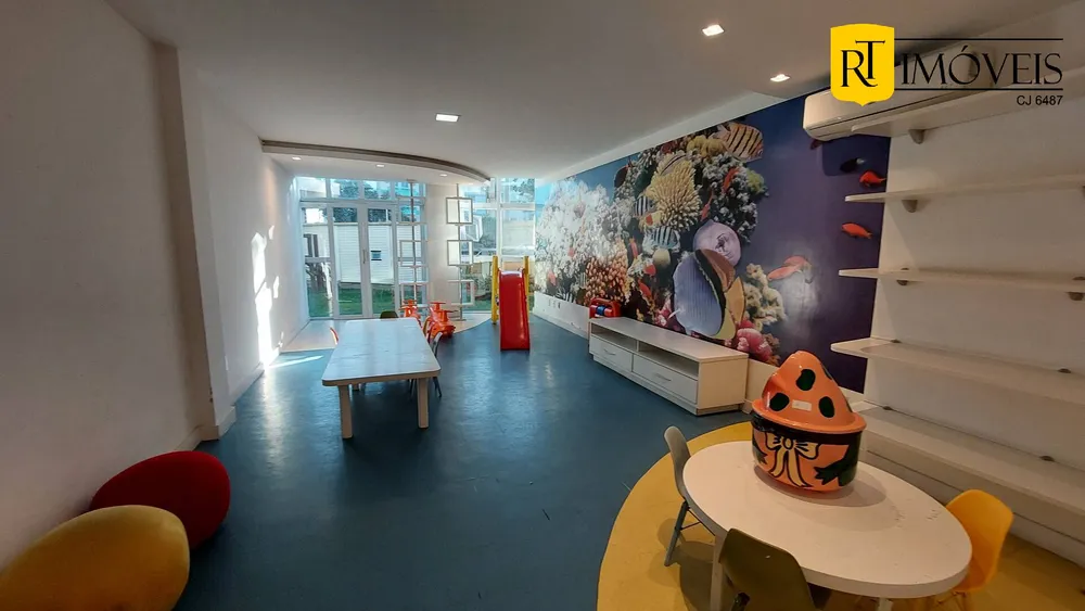 Cobertura, 2 quartos, 241 m² - Foto 2