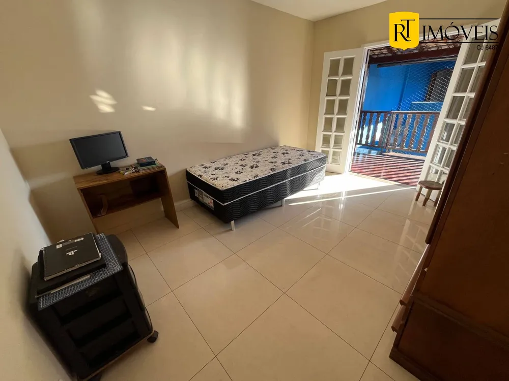 Casa, 7 quartos, 302 m² - Foto 9