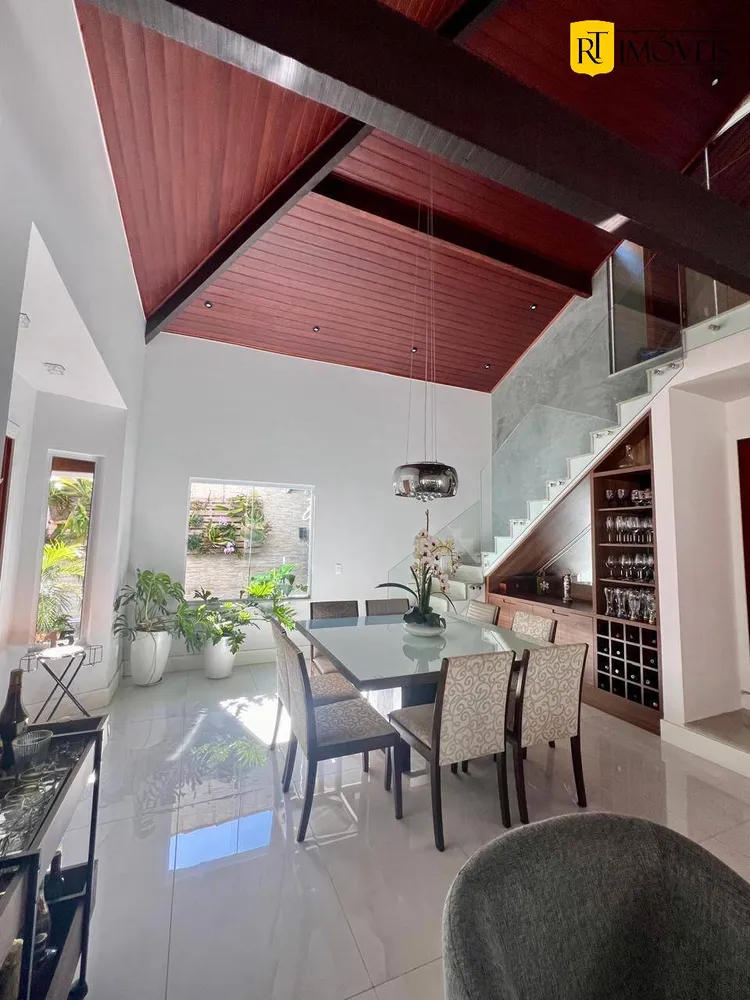 Casa, 4 quartos, 320 m² - Foto 2