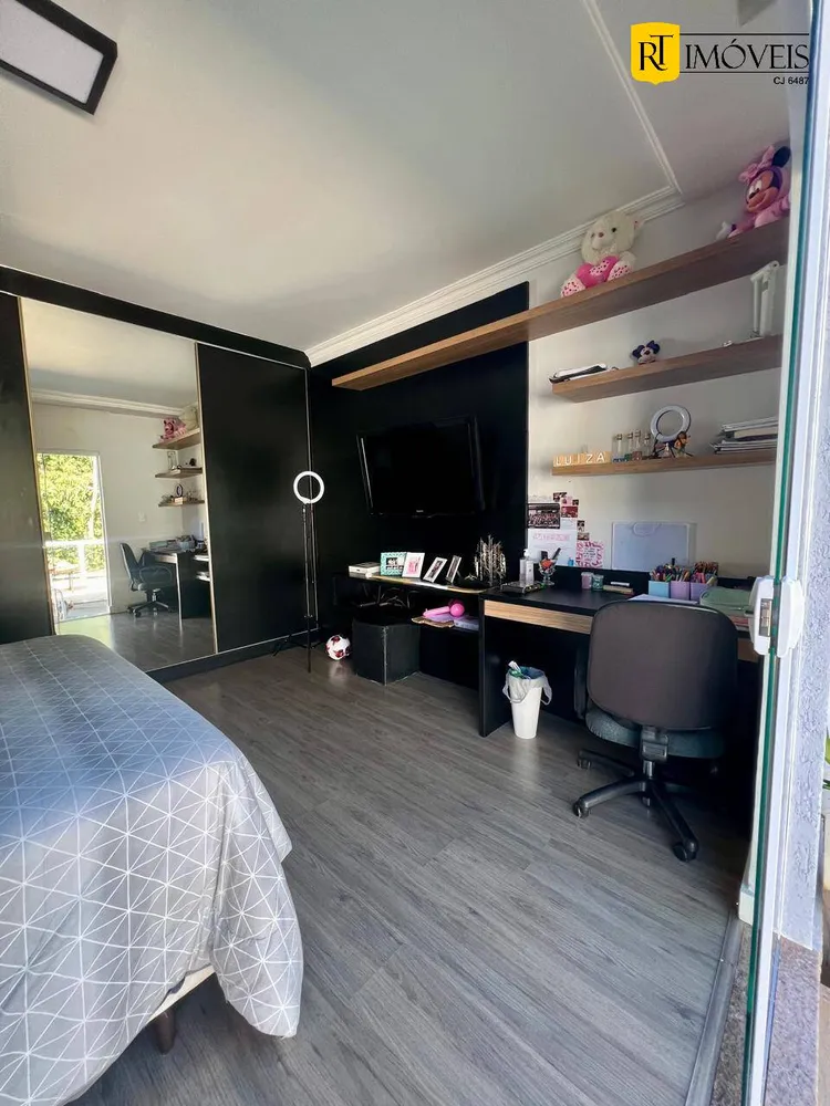 Casa, 4 quartos, 320 m² - Foto 32