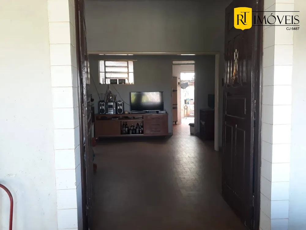 Casa, 3 quartos, 1763 m² - Foto 11