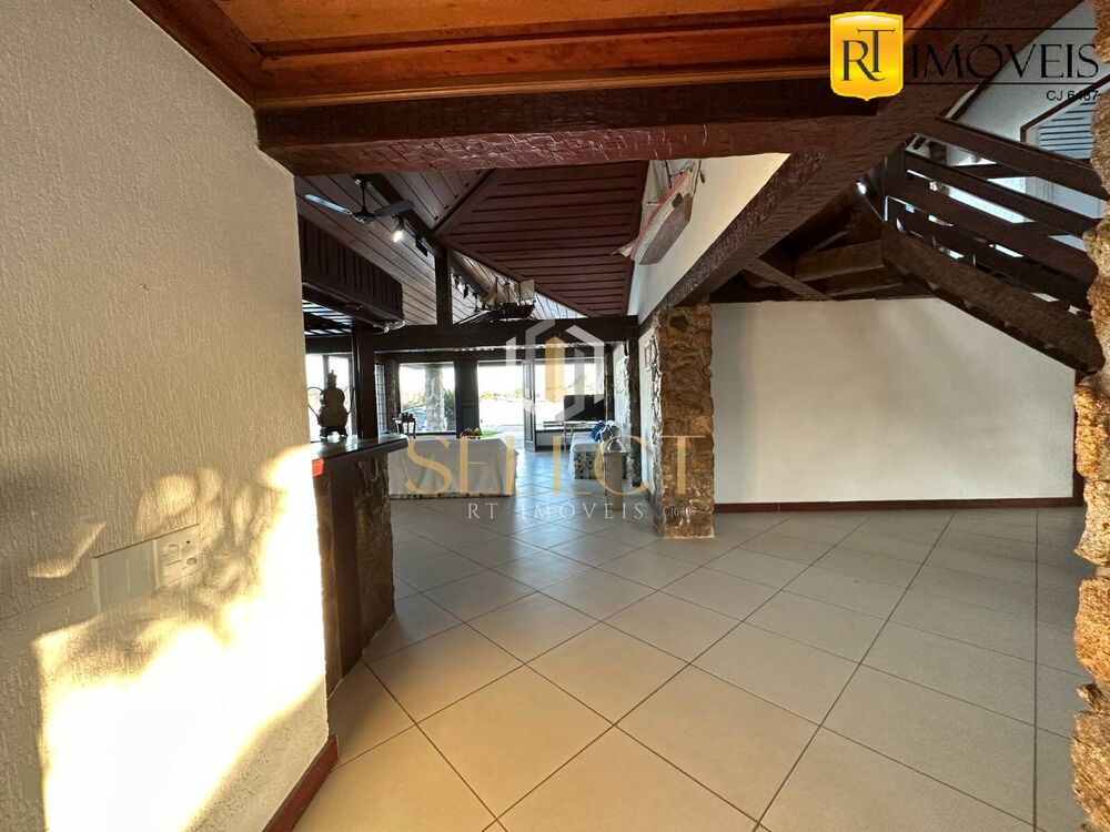 Casa, 6 quartos, 1360 m² - Foto 4