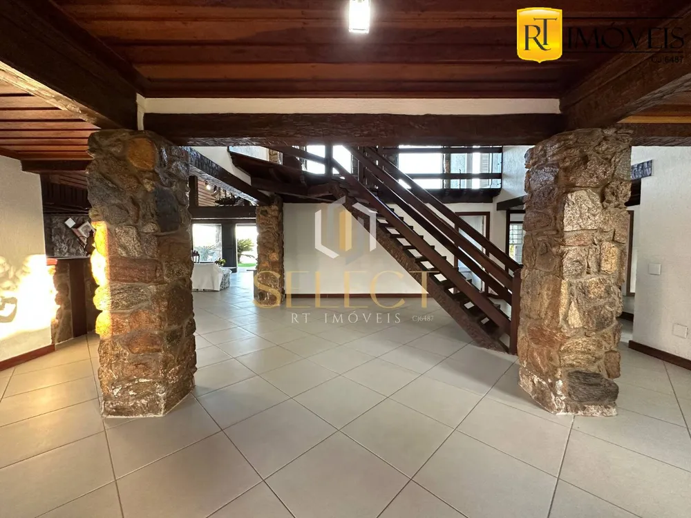 Casa, 6 quartos, 1360 m² - Foto 31