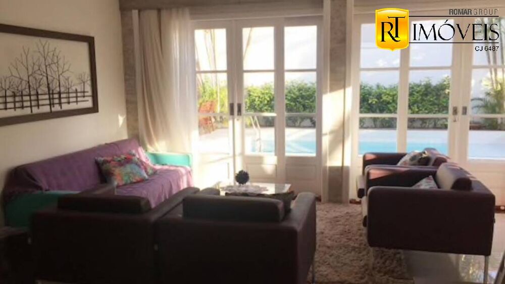 Casa de Condomínio à venda com 8 quartos, 525m² - Foto 2