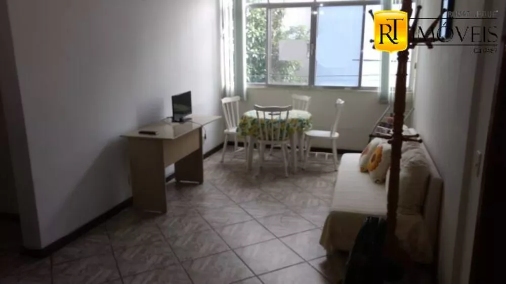 Apartamento à venda com 2 quartos, 65m² - Foto 4