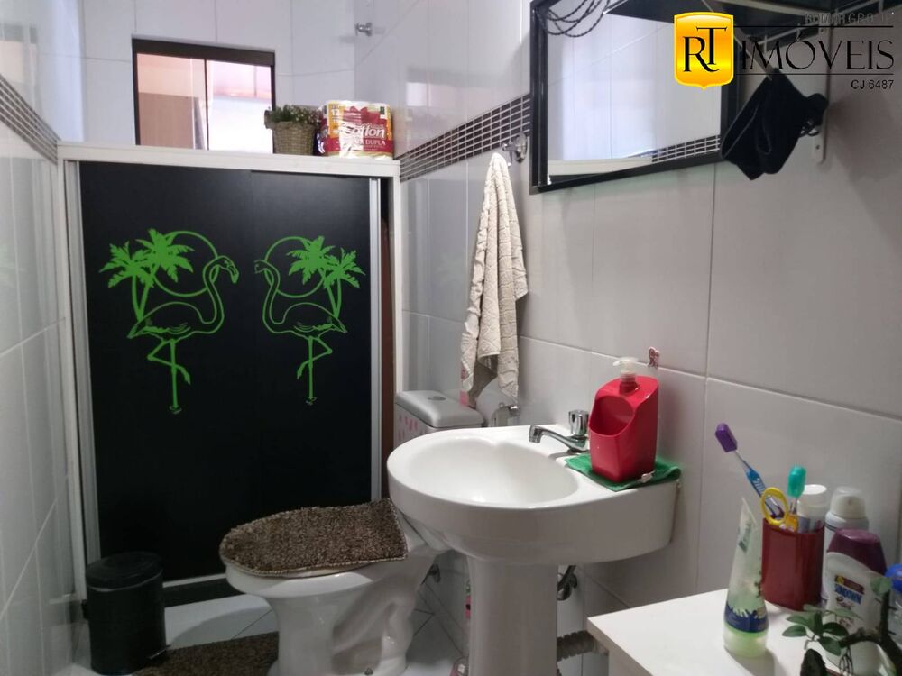 Casa à venda com 3 quartos, 126m² - Foto 2