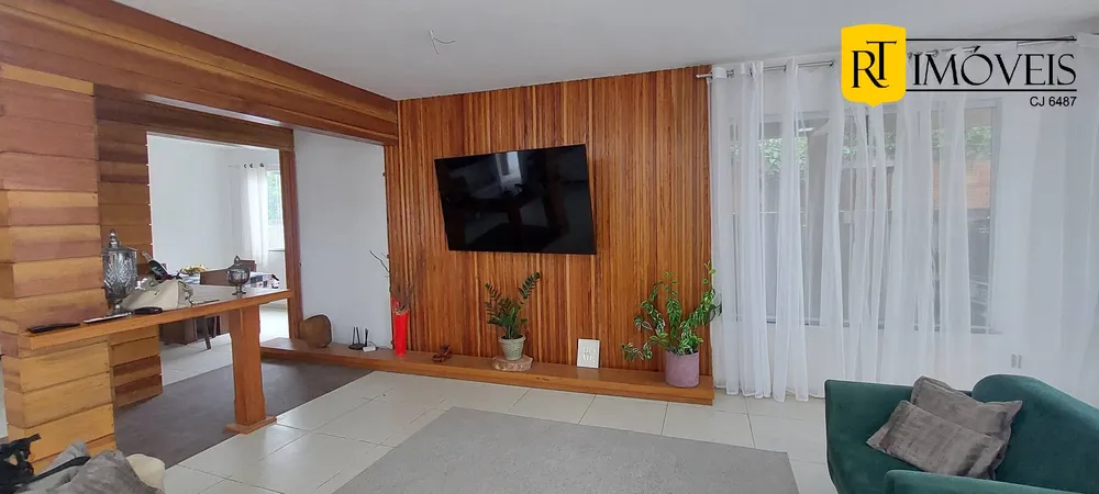 Casa, 3 quartos, 300 m² - Foto 1