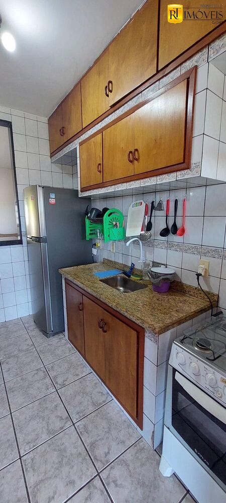 Casa à venda com 2 quartos, 60m² - Foto 8