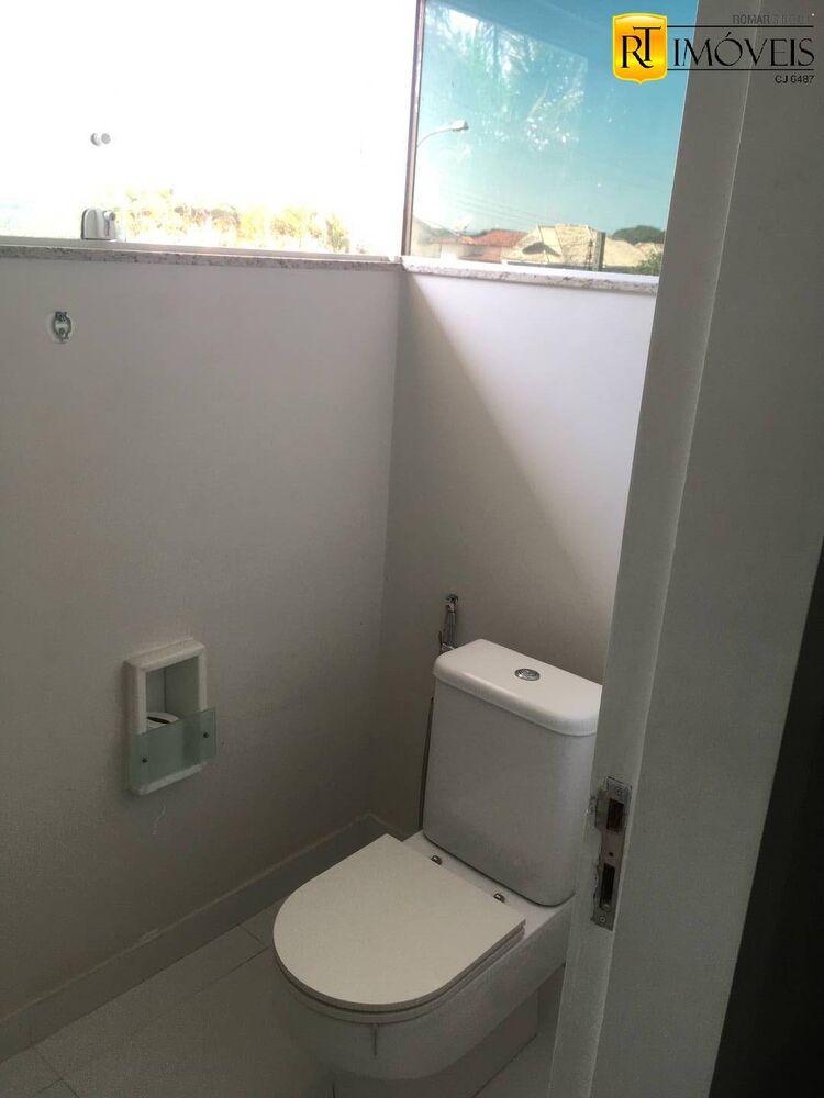 Casa à venda com 4 quartos, 283m² - Foto 16