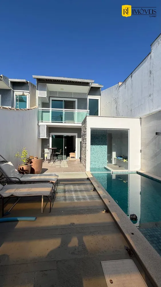 Casa, 4 quartos, 132 m² - Foto 1