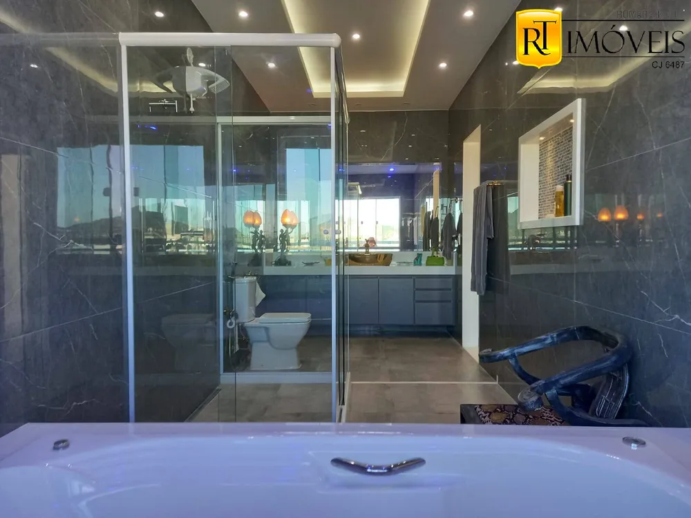 Casa, 4 quartos, 235 m² - Foto 41