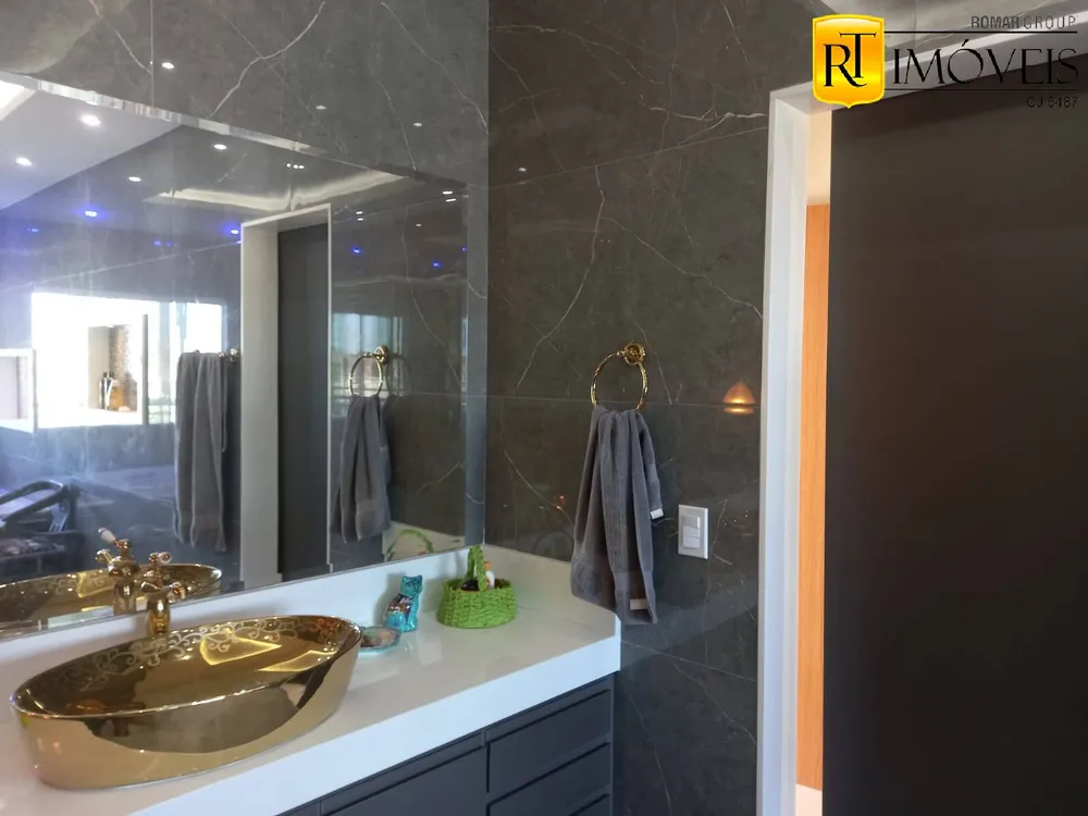 Casa, 4 quartos, 235 m² - Foto 40