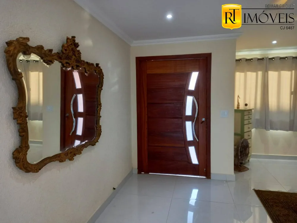 Casa, 4 quartos, 235 m² - Foto 2