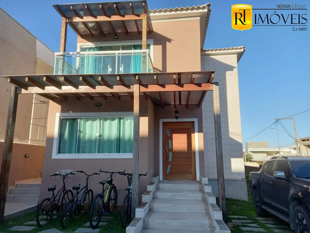 Casa, 4 quartos, 235 m² - Foto 1