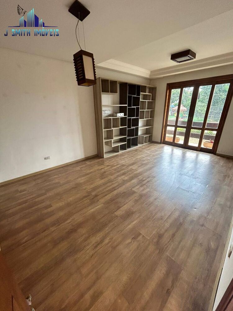 Casa, 3 quartos, 142 m² - Foto 1