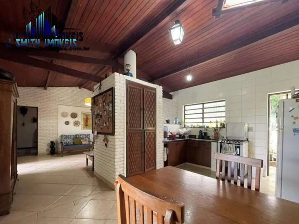 Casa, 4 quartos, 209 m² - Foto 1