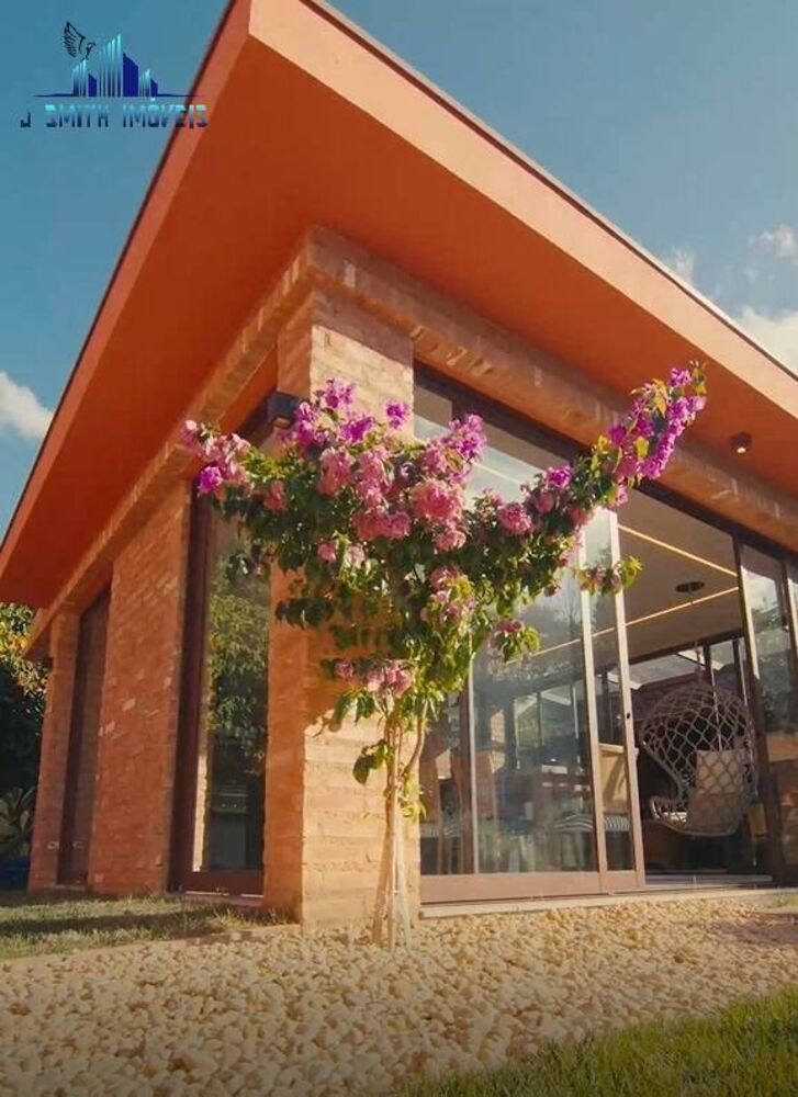 Casa de Condomínio à venda com 4 quartos, 400m² - Foto 1