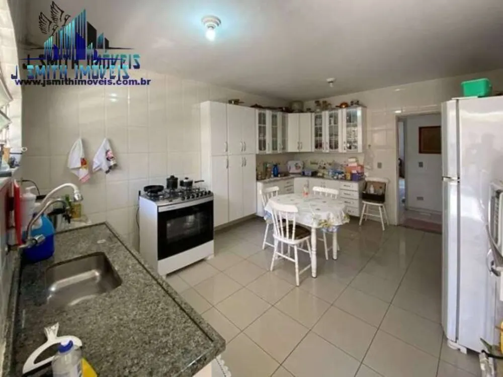 Casa, 3 quartos, 200 m² - Foto 3
