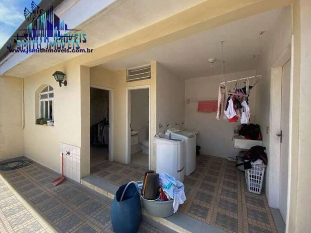 Casa, 3 quartos, 200 m² - Foto 1