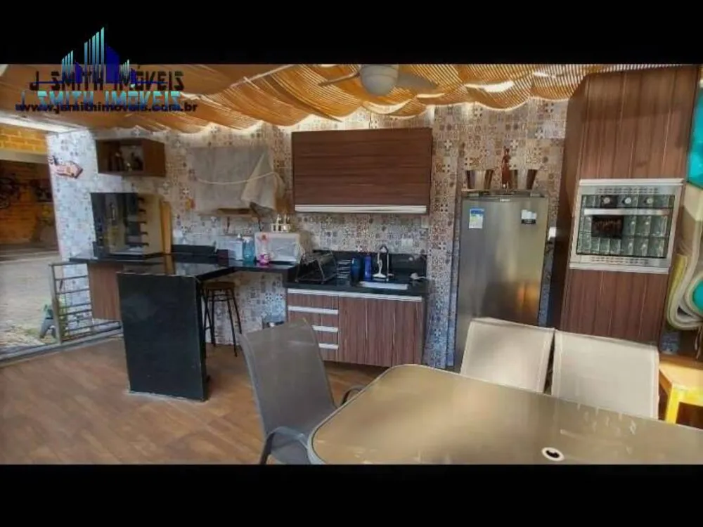 Casa, 3 quartos, 180 m² - Foto 3