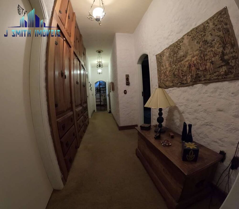 Casa à venda com 4 quartos, 692m² - Foto 3