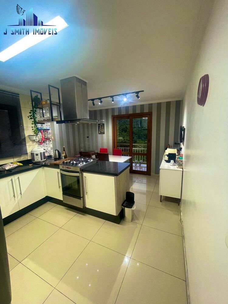 Casa, 3 quartos, 170 m² - Foto 1