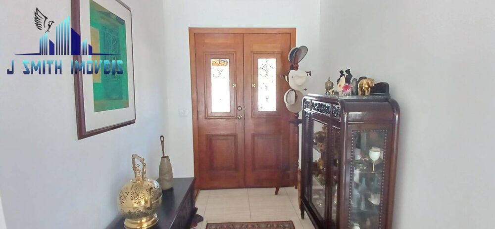 Casa à venda com 10 quartos, 970m² - Foto 2