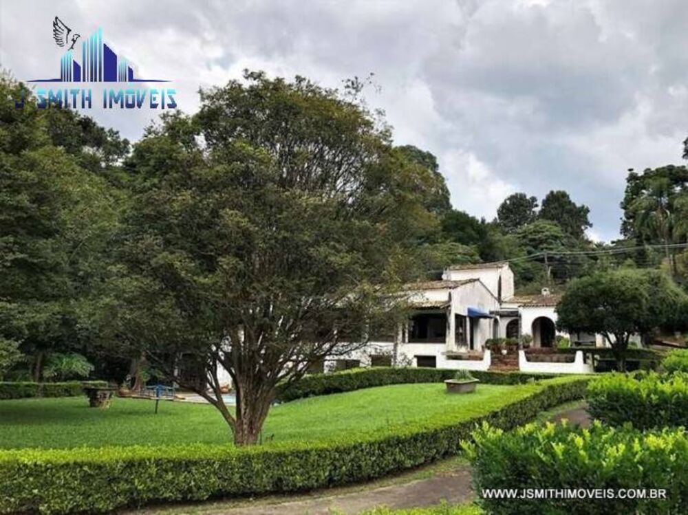 Casa, 4 quartos, 2714 m² - Foto 1