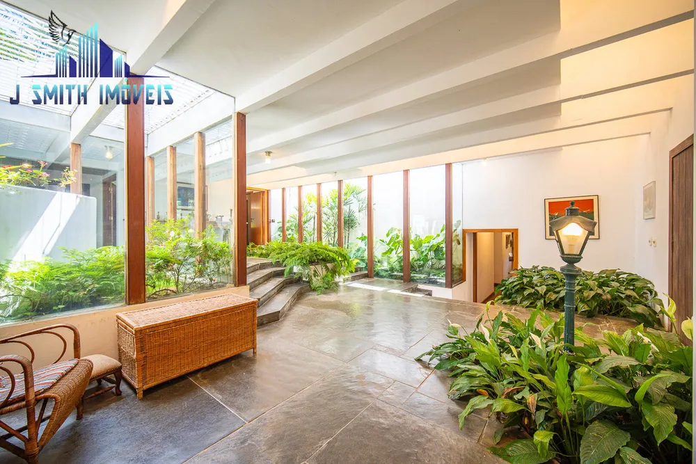 Casa, 5 quartos, 756 m² - Foto 1