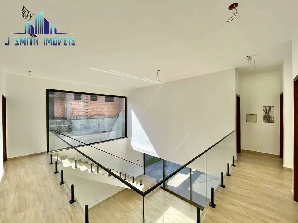 Casa, 3 quartos, 230 m² - Foto 1