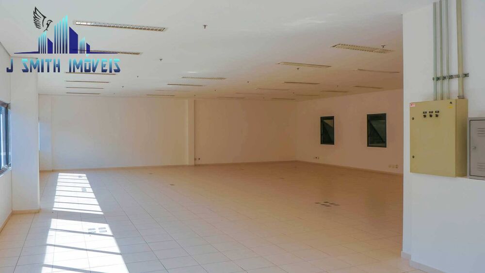Depósito-Galpão, 1350 m² - Foto 1