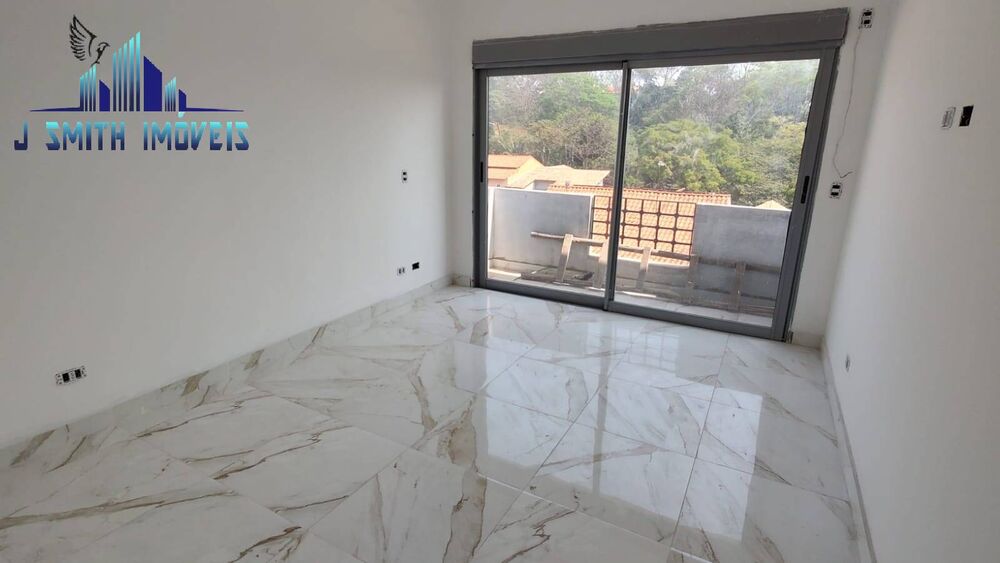 Casa à venda e aluguel com 3 quartos, 203m² - Foto 2