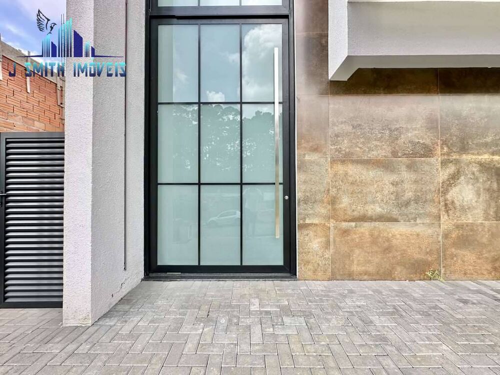 Casa à venda com 3 quartos, 303m² - Foto 3