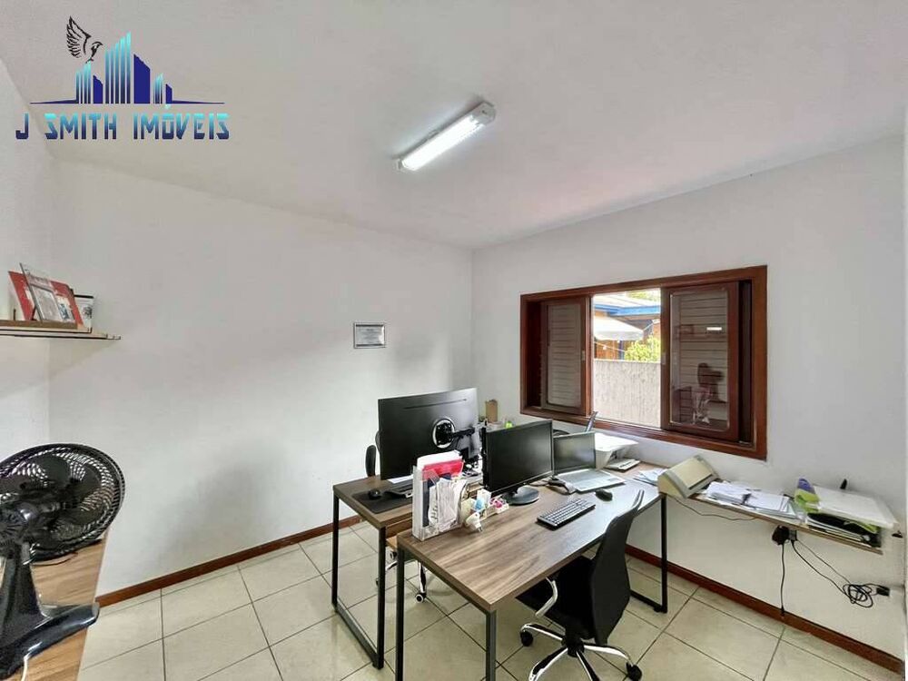 Casa, 4 quartos, 350 m² - Foto 2