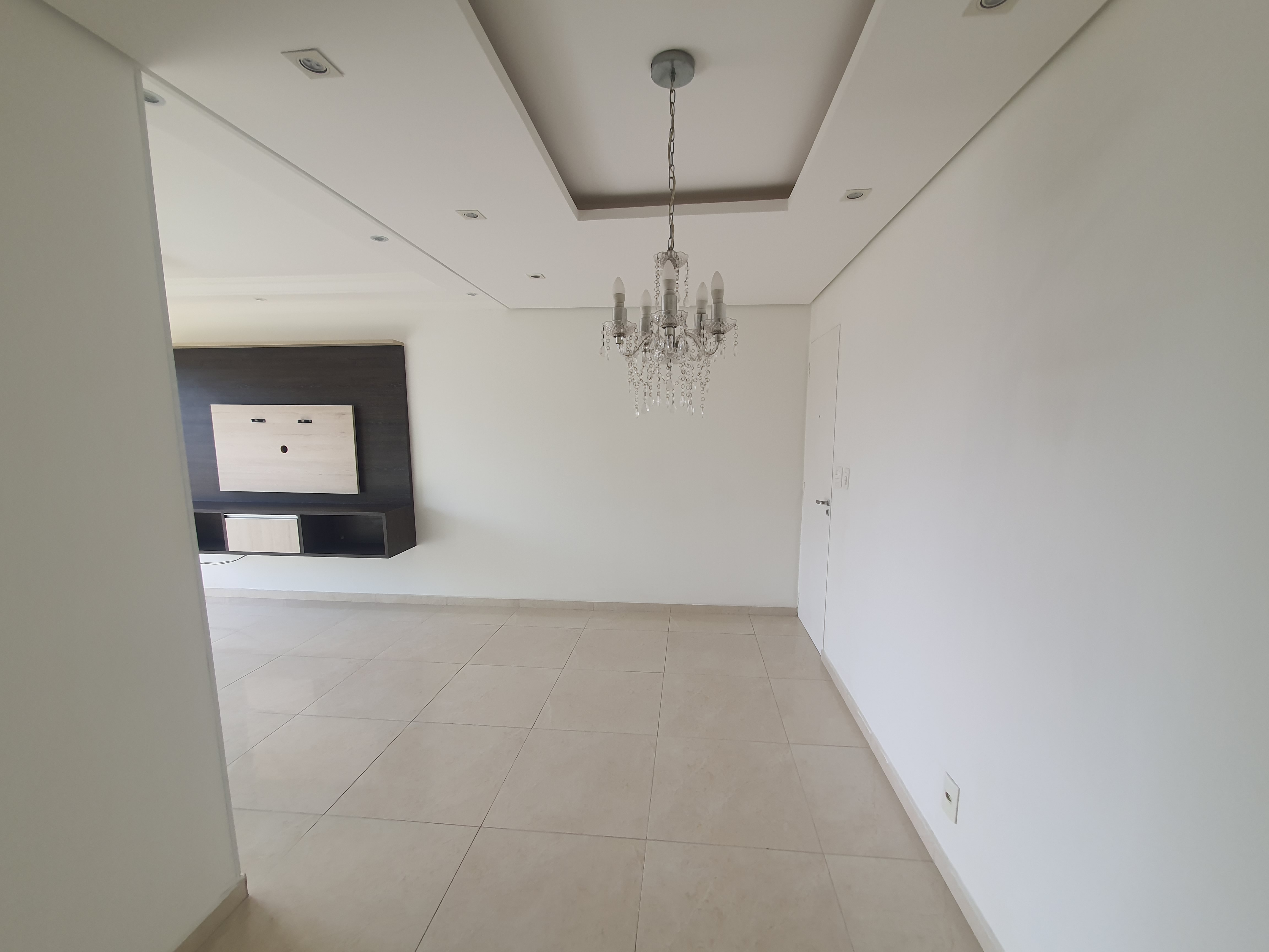 Apartamento para alugar com 2 quartos, 70m² - Foto 15