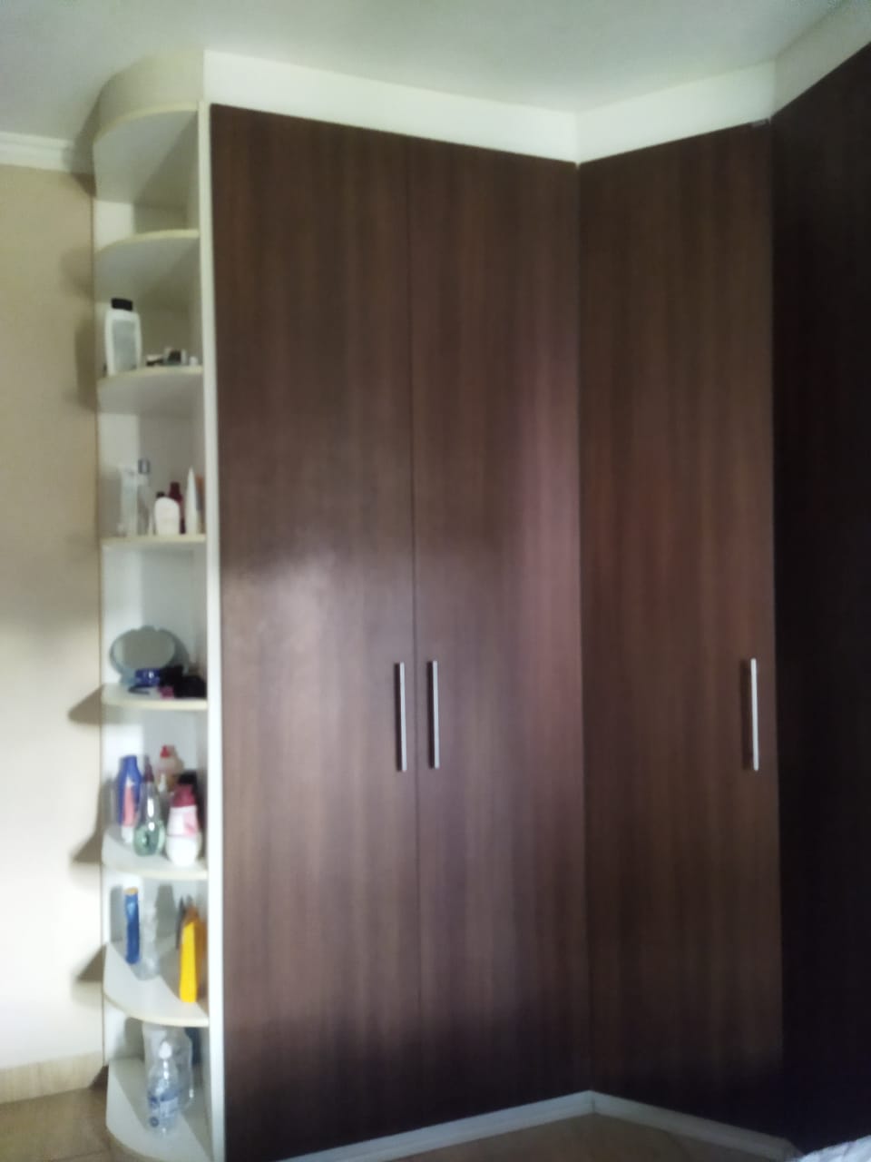 Apartamento à venda com 2 quartos, 60m² - Foto 1