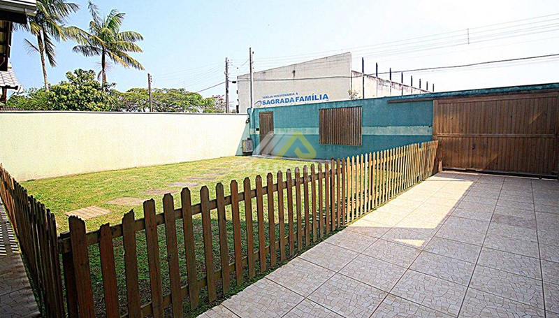 Casa à venda com 3 quartos, 253m² - Foto 23