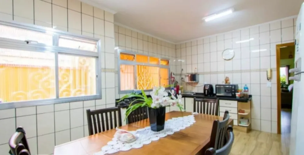 Sobrado, 3 quartos, 218 m² - Foto 8