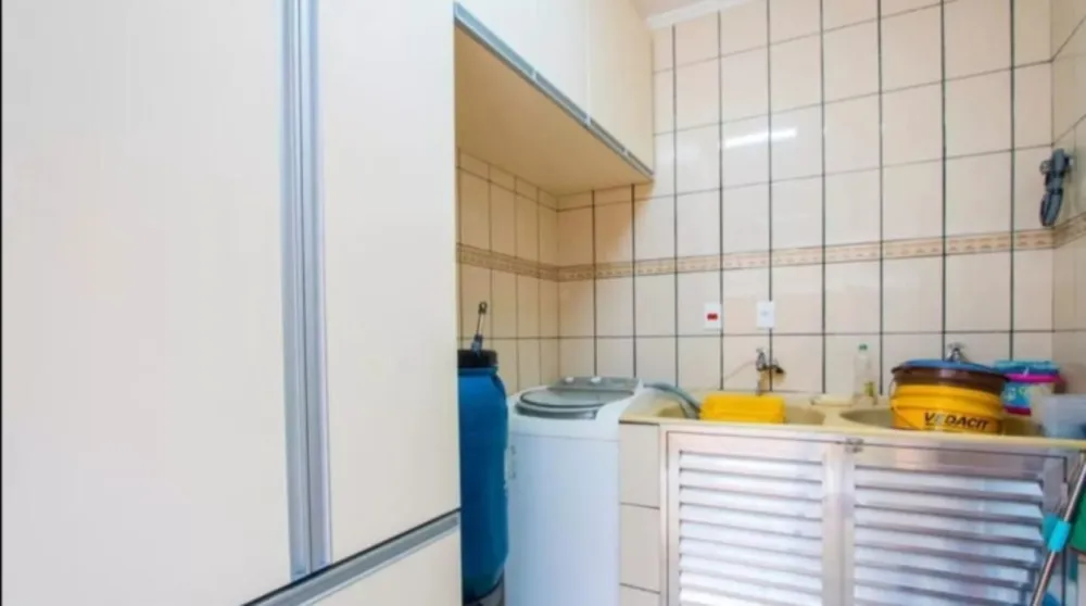 Sobrado, 3 quartos, 218 m² - Foto 6