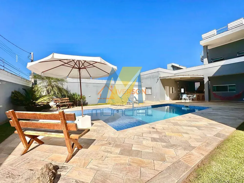 Casa, 5 quartos, 462 m² - Foto 1