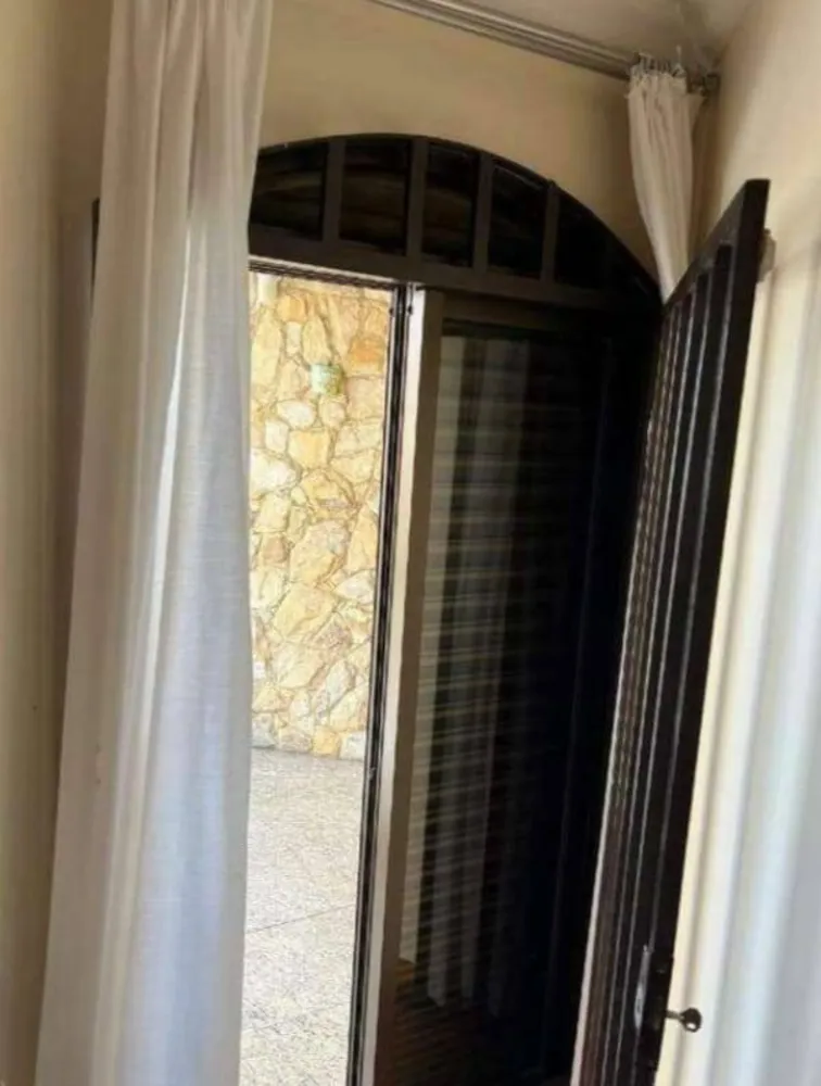 Sobrado, 4 quartos, 221 m² - Foto 3