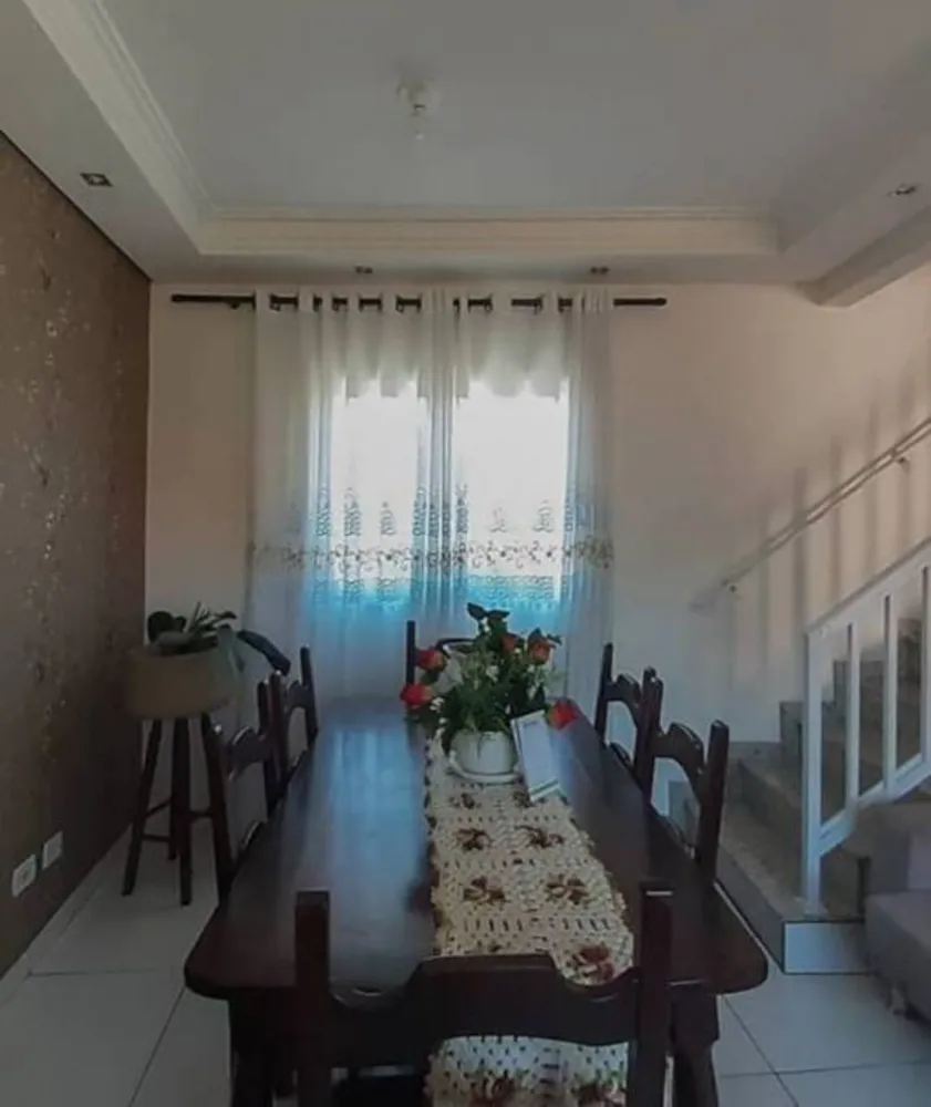 Casa, 3 quartos, 109 m² - Foto 1
