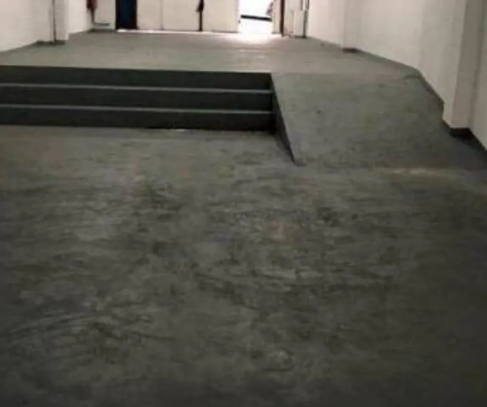 Loja-Salão, 700 m² - Foto 1